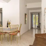 Anna\'S Studios & Apartments