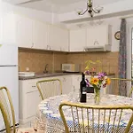 Anna\'S Studios & Apartments