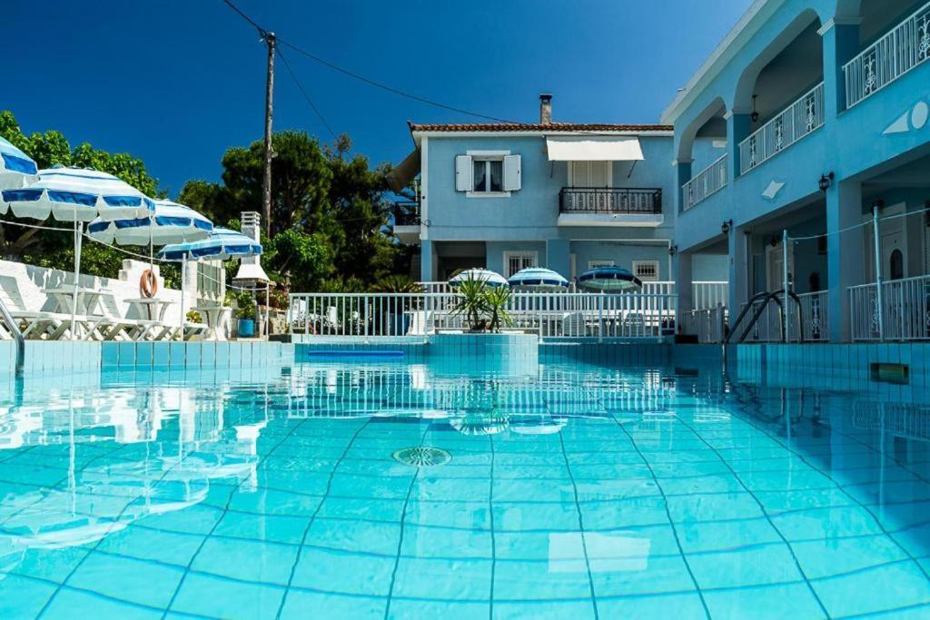 Anna's & Aparthotel Zakynthos