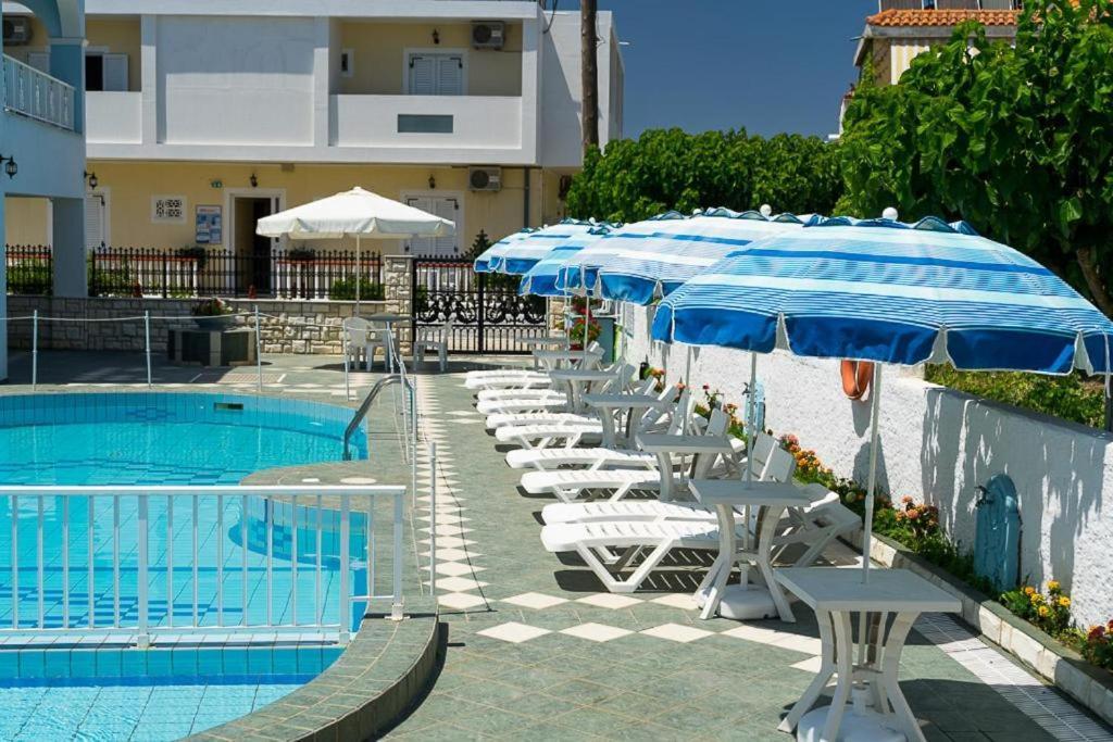 Anna's & Aparthotel Zakynthos